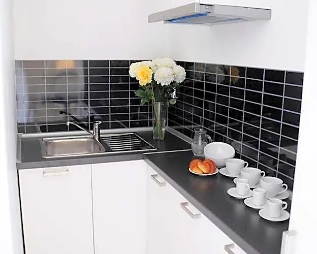 Oda ve Kahvaltı Little Rhome Roma